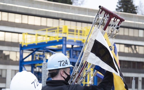 USS Louisville (SSN 724) Decommissioned