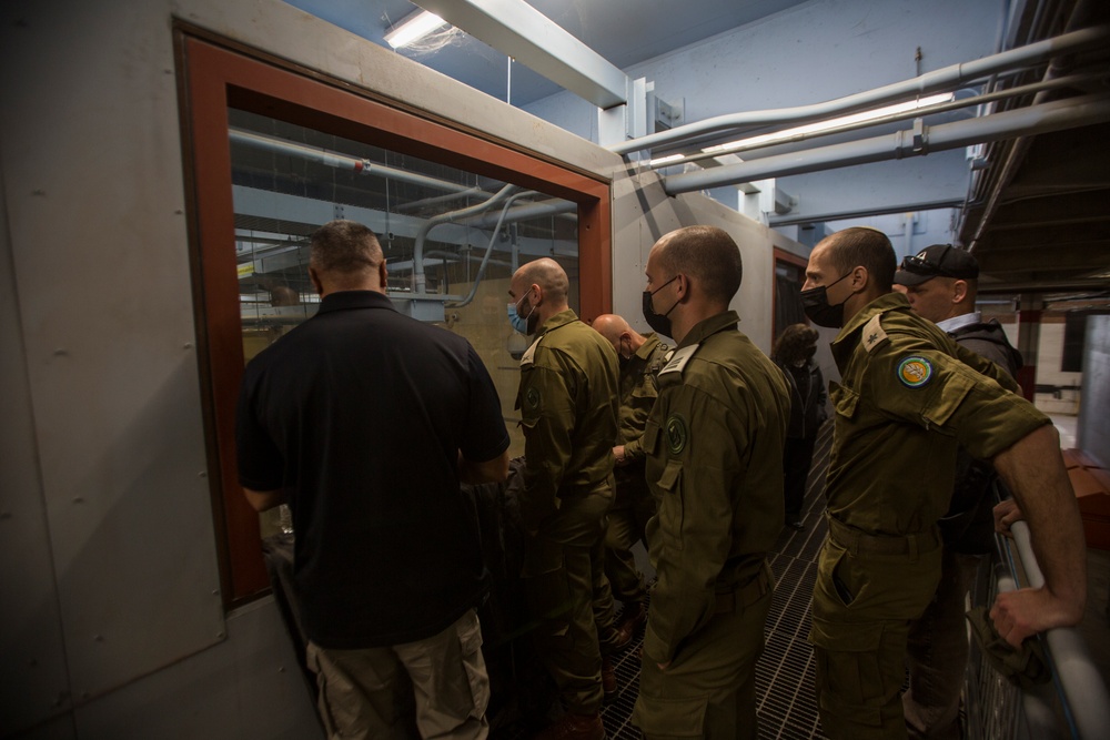 IDF leaders visit Camp Lejeune simulation facilities