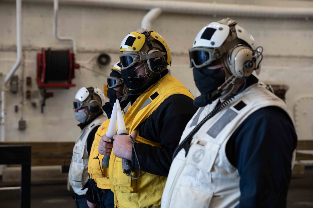 Arlington conducts LCAC operations
