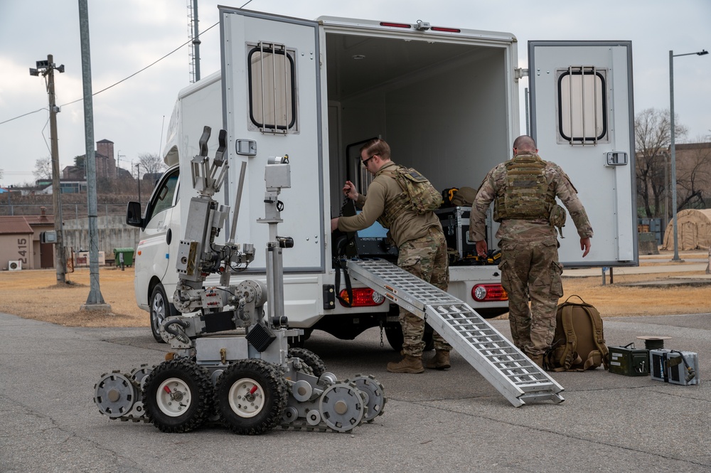 EOD train, detonate explosives to stay sharp