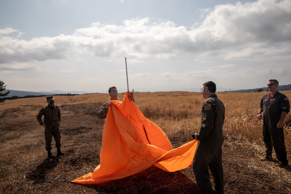 Airborne 21: U.S.- Japan conducts mass CDS bundles drop training