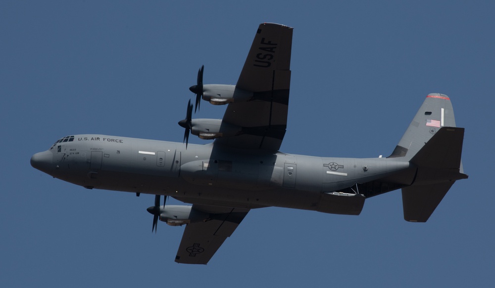 Airborne 21: U.S.- Japan conducts mass CDS bundles drop training