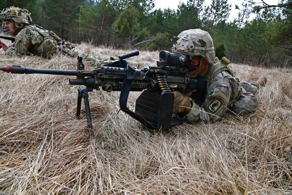 EXERCISE EAGLE SOKOL 21