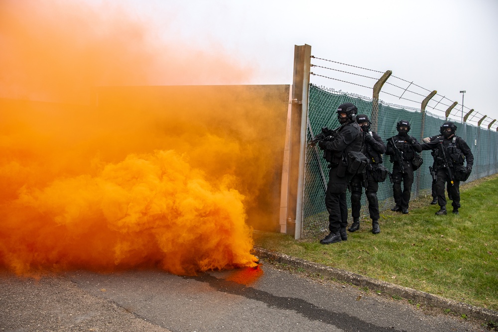 422nd SFS, NHPD strengthen local ties through live-fire, field training exercises