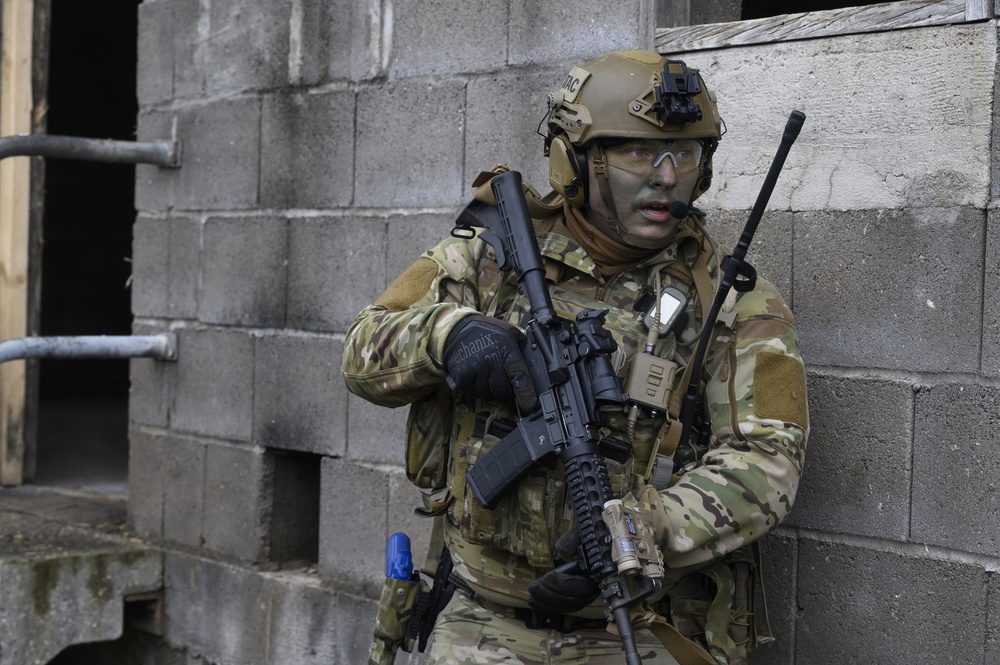 Brig. Gen. Ireland visits 2 ASOS during Agile Fury 21