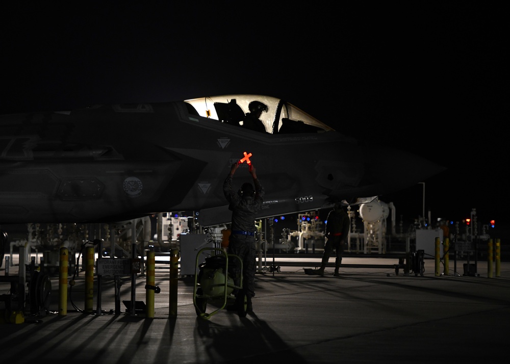 33 FW Night Flying Ops