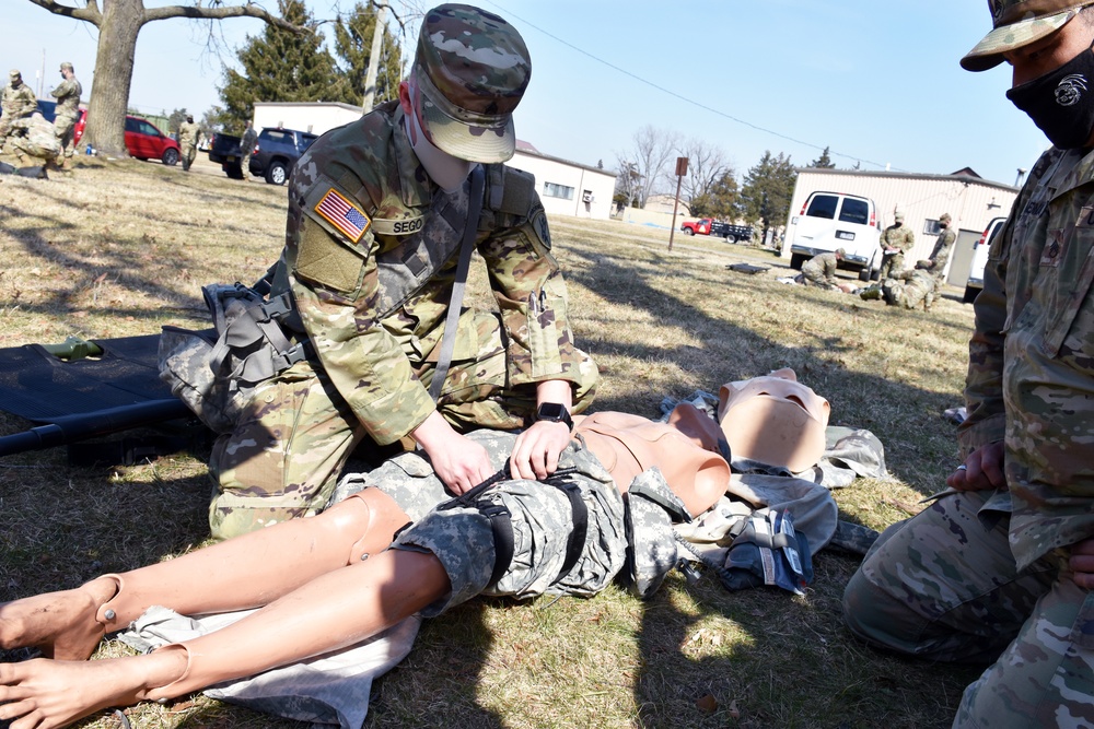 Civil Affairs Soldiers conduct CLS training