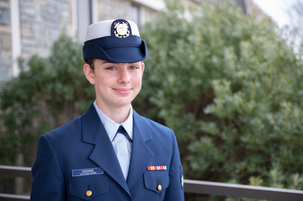 Seaman Apprentice Alisa Eddins earns Coast Guard Honor Graduate for Bravo-200