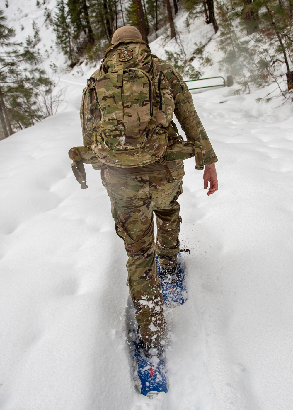 124th SFS Trains in Extreme Cold Weather Conditions