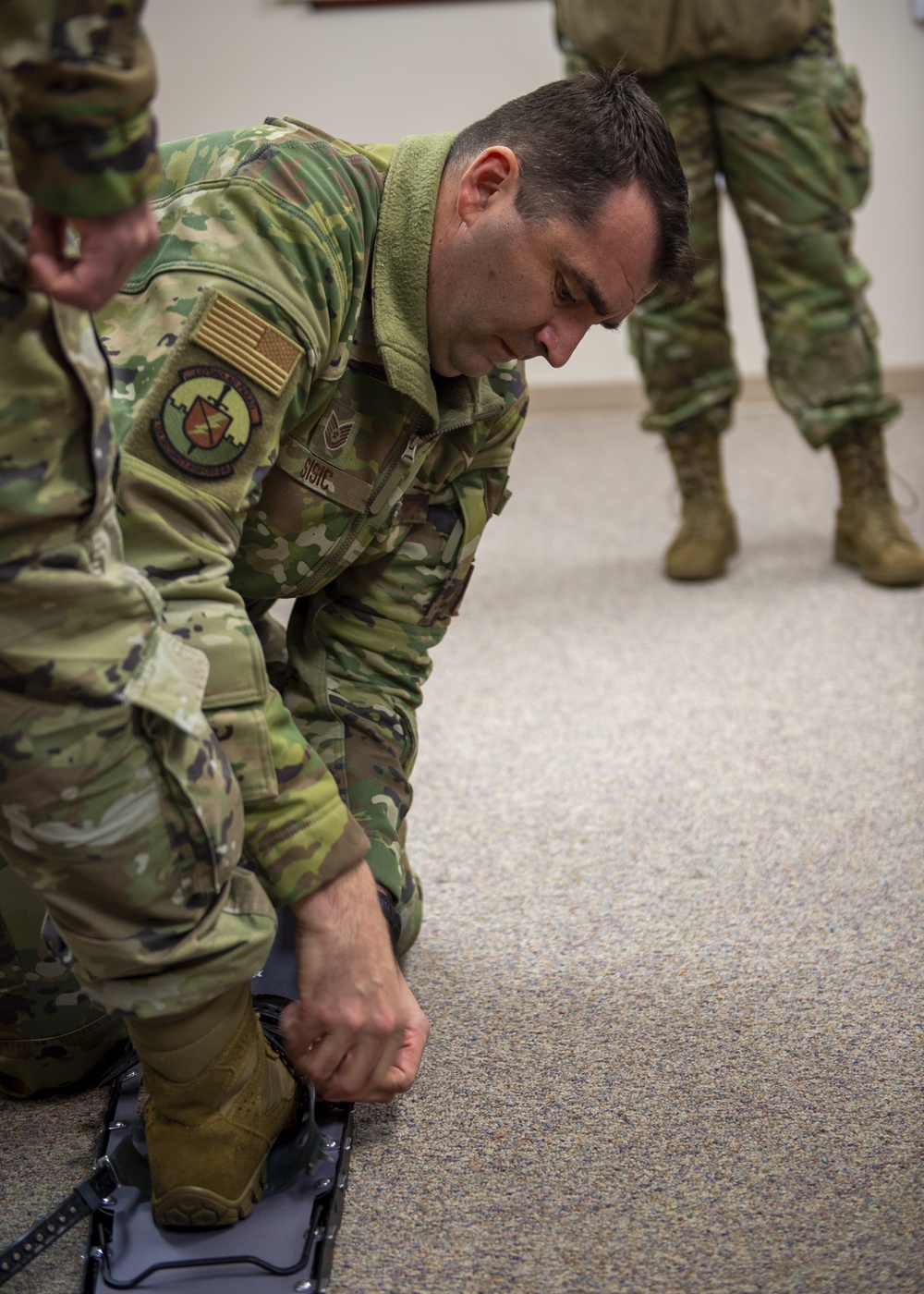 124th SFS Trains in Extreme Cold Weather Conditions