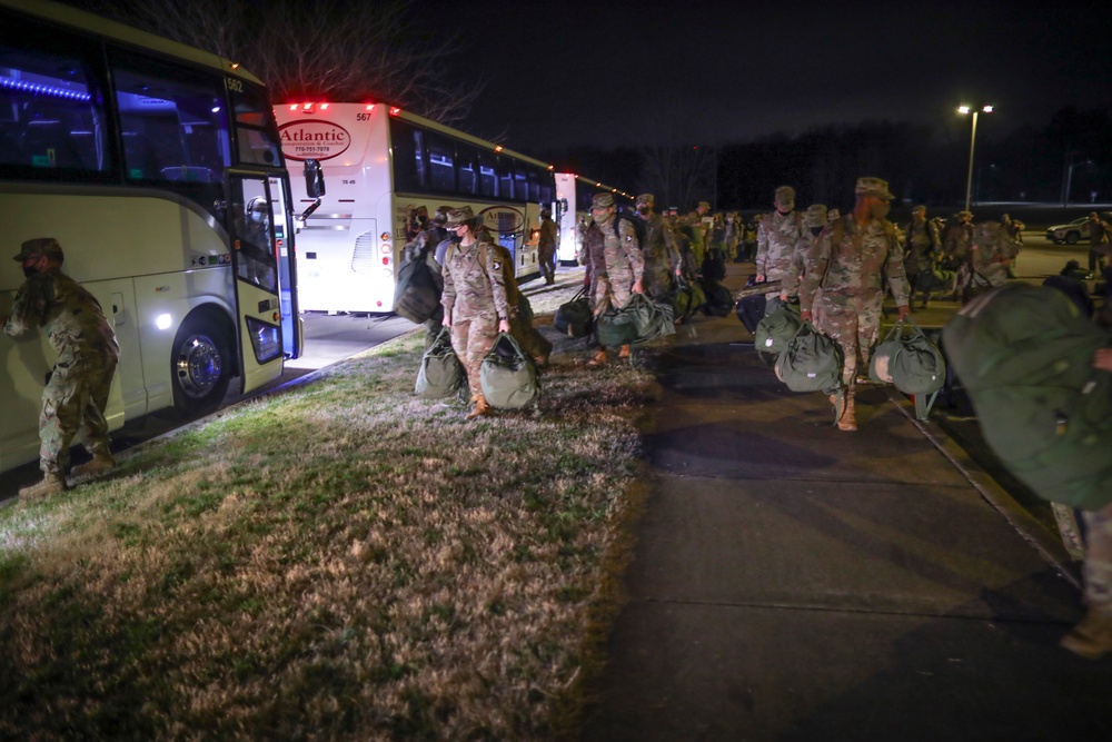 101st Airborne deploys to Cleveland, supports federal vaccination efforts