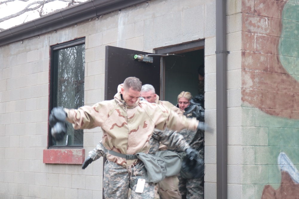 1st Theater Sustainment Command Soldiers attend chemical, biological, radiological and nuclear training