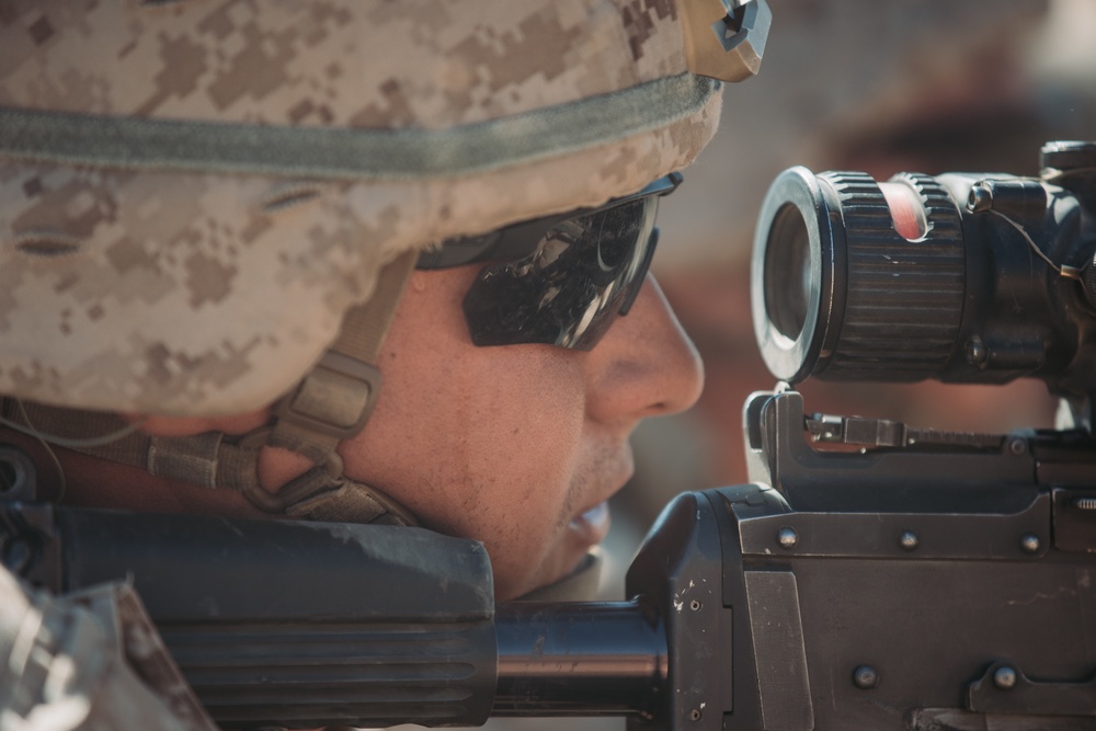 Marines with BLT 1/1 conduct platoon level attacks during RUT