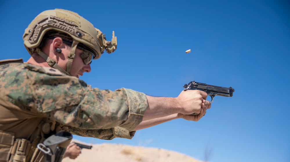 11th MEU Marines improve weapons proficiency during RUT