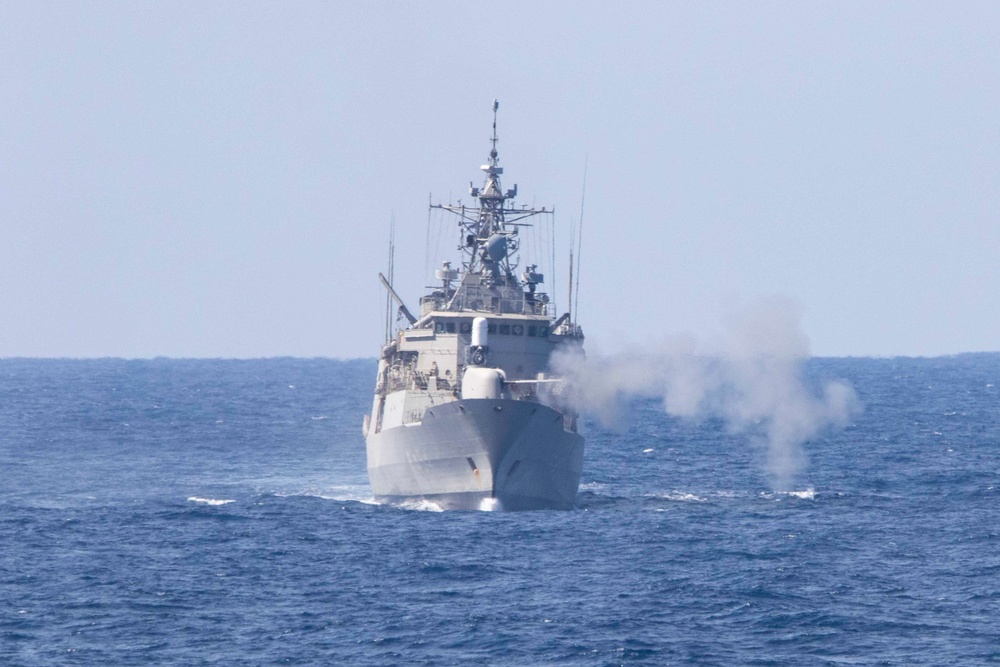 Mitscher Conducts Interoperablity Exercises with Hellenic Navy