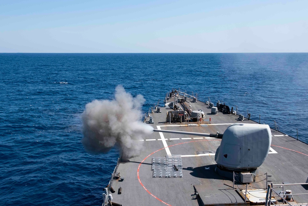 Mitscher Conducts Interoperablity Exercises with Hellenic Navy