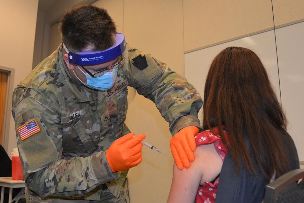 Pa. National Guard supports vaccination clinics for teachers