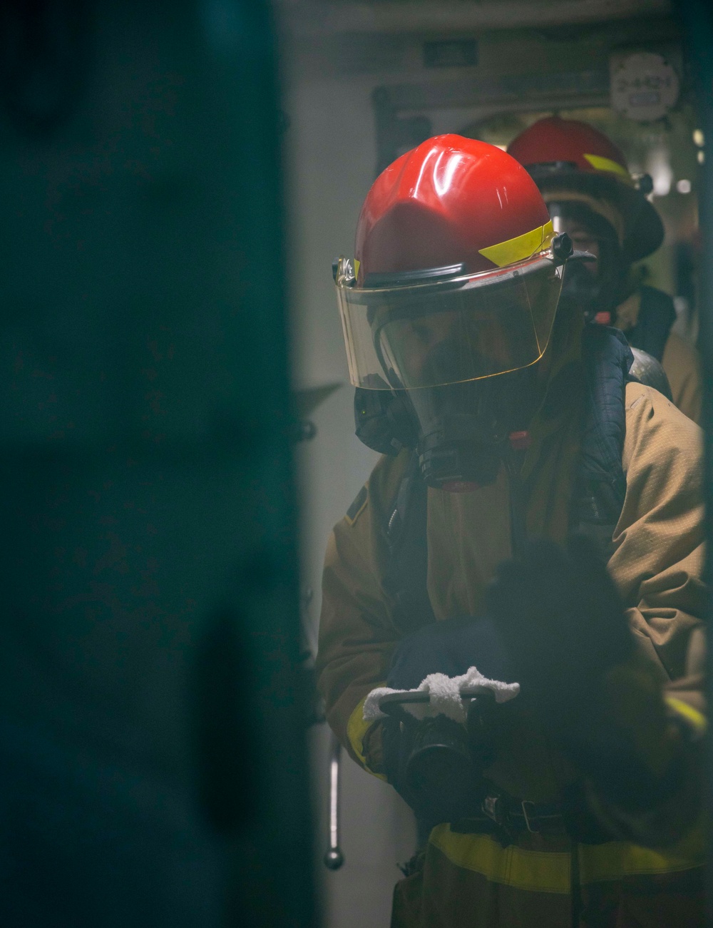 USS Curtis Wilbur Conducts Aircraft Firefighting Drill