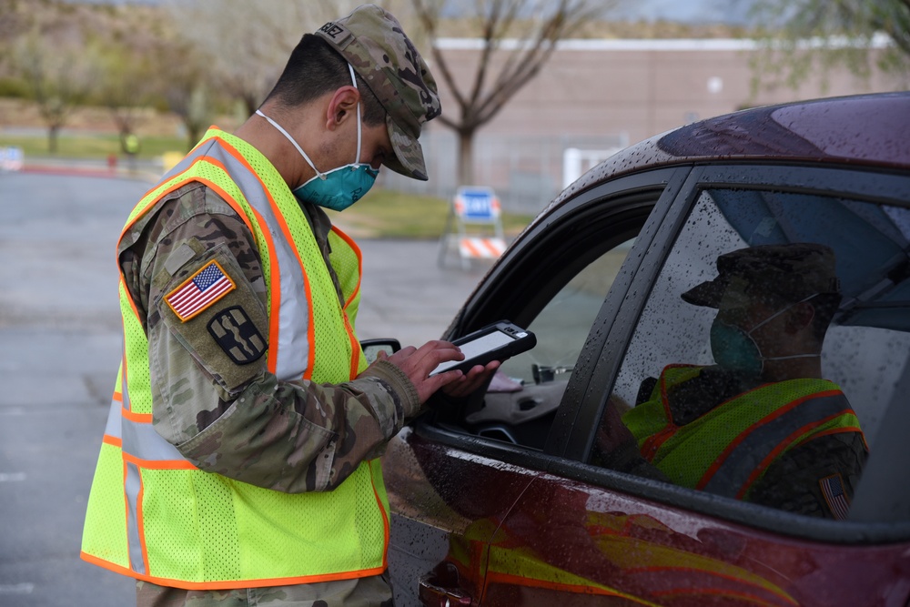 AZNG partners with Mohave County Department of Health to provide vaccinations