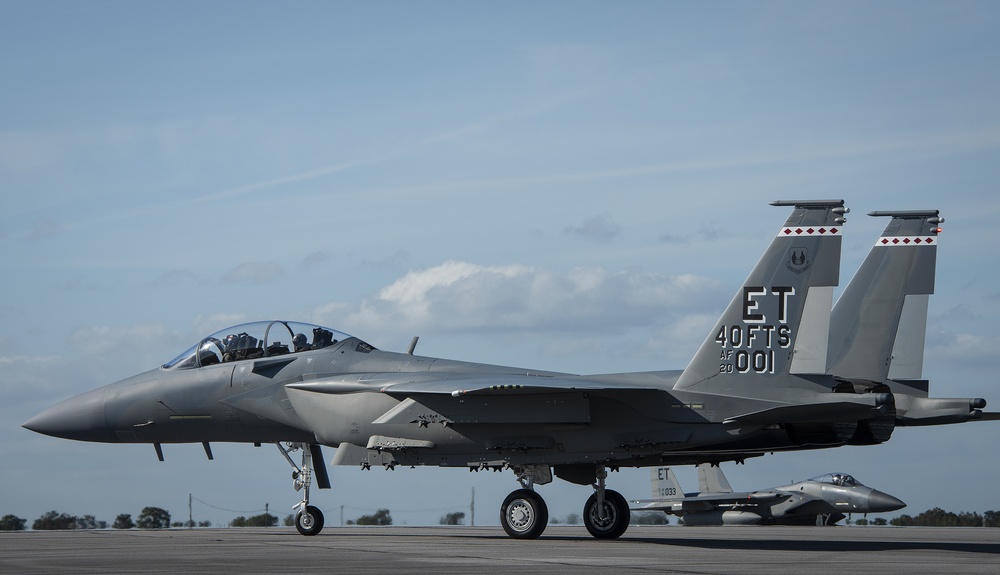 AF’s first F-15EX arrives at Eglin