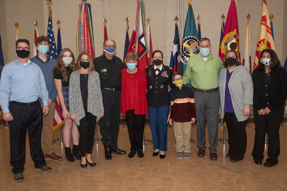 Retirement ceremony honors three RIA Soldiers’ prestigious careers