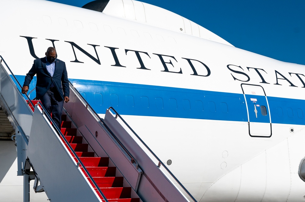 Secretary Austin Arrives in Japan