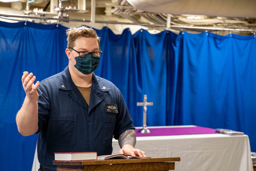 Sailors take part in religious services