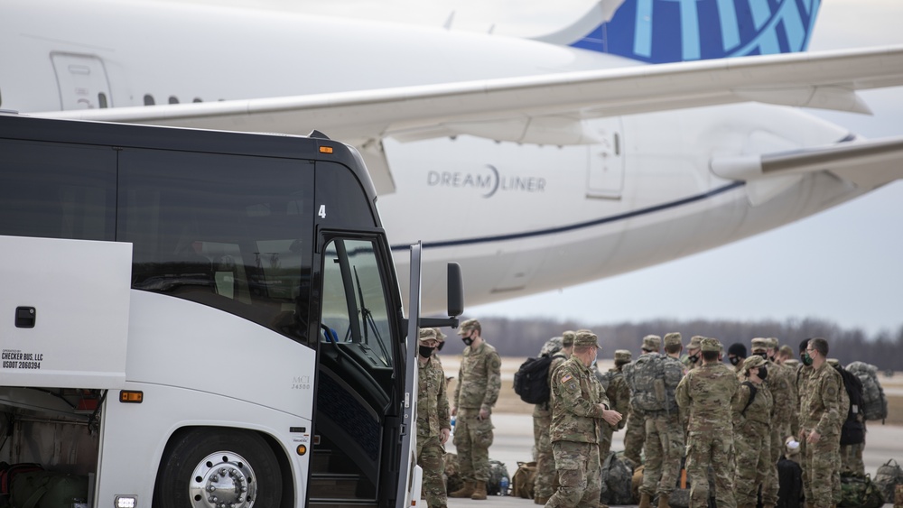 Michigan National Guard Soldiers Return from D.C.