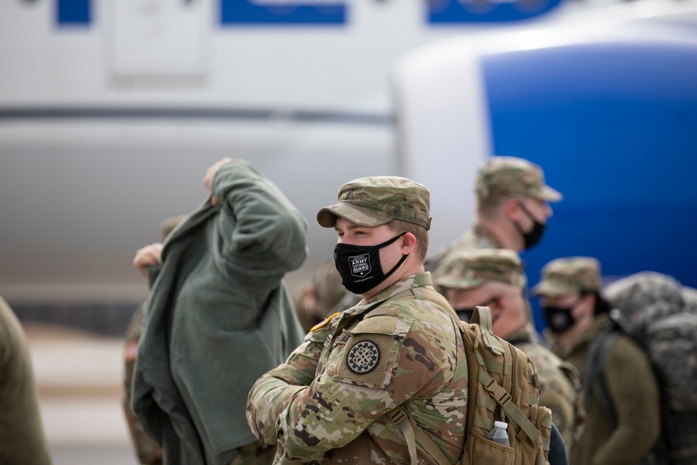 Michigan National Guard Soldiers Return from D.C.