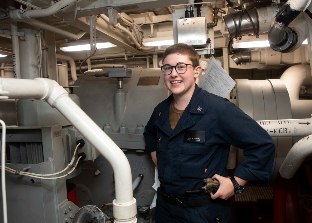 Traverse City, Mich., native serves aboard USS Rafael Peralta