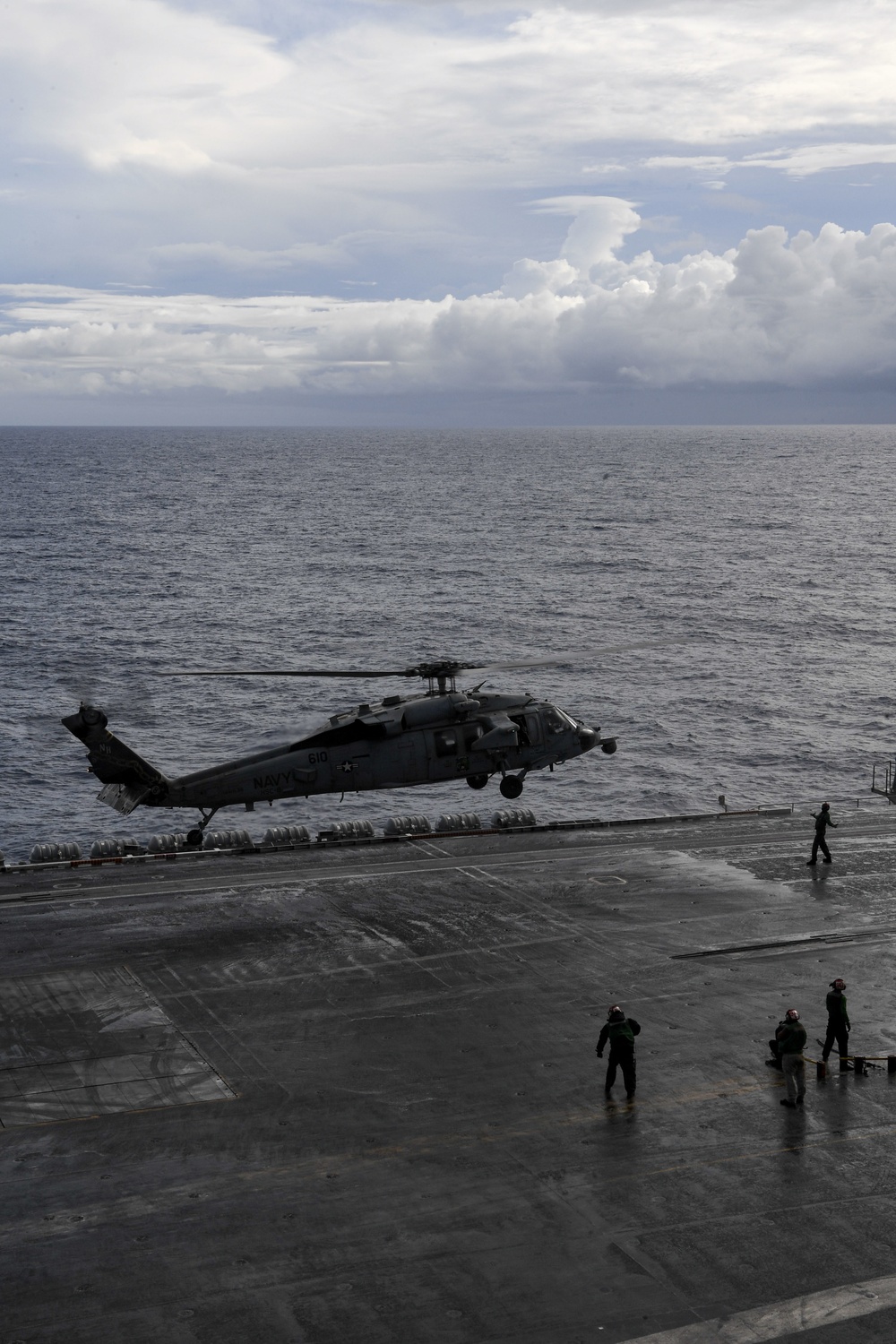 USS Theodore Roosevelt (CVN 71)