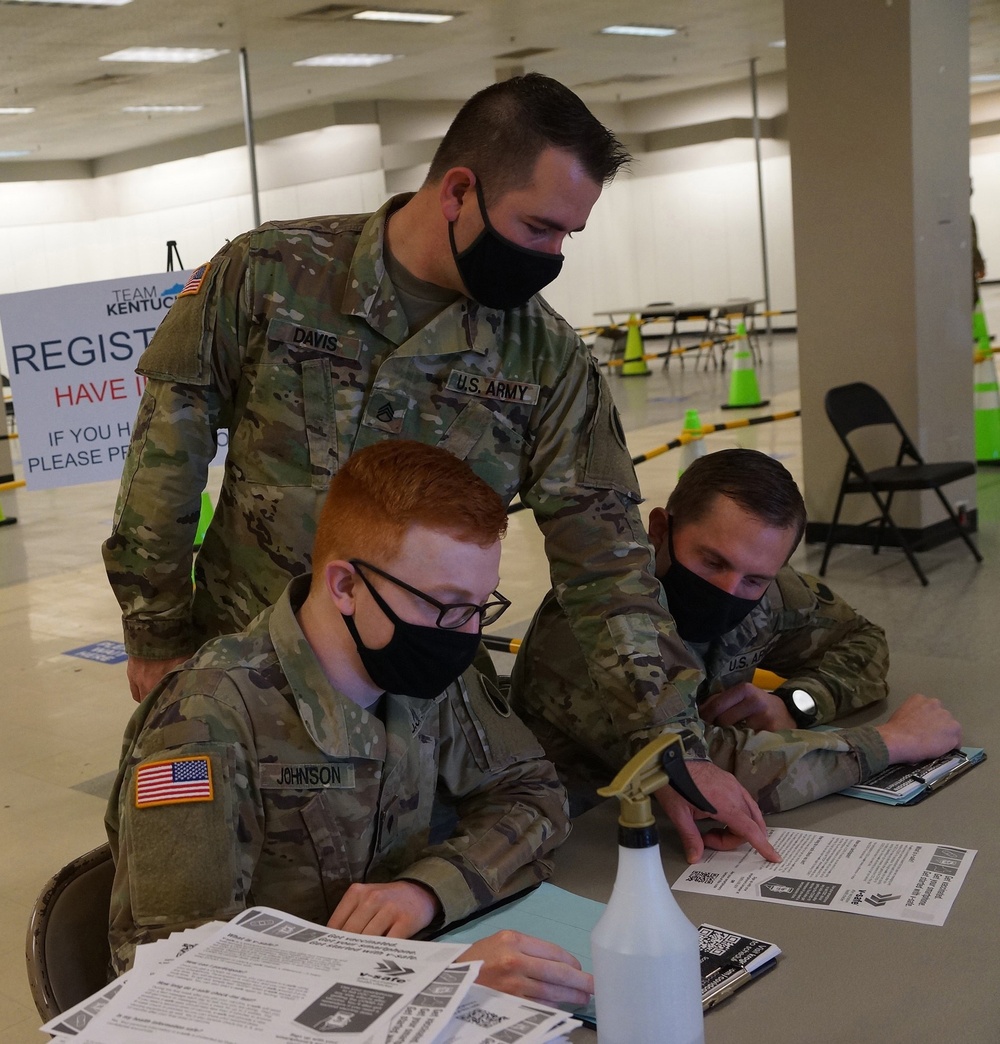 Kentucky Guard Assists with Vaccine Rollout