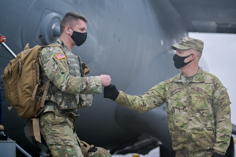 Illinois National Guard Members Return Home From Washington, D.C. Deployment