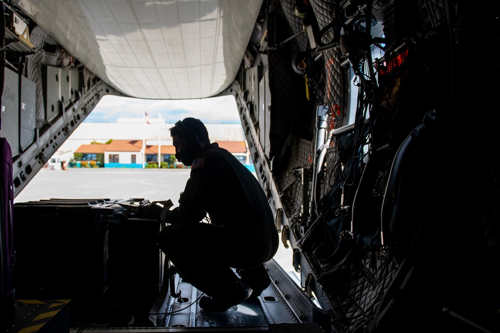 Coast Guard members transfer COVID-19 vaccines from Alameda to San Diego