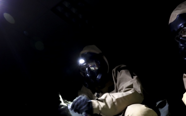 1st Marine Division CBRN trains at Guardian Centers