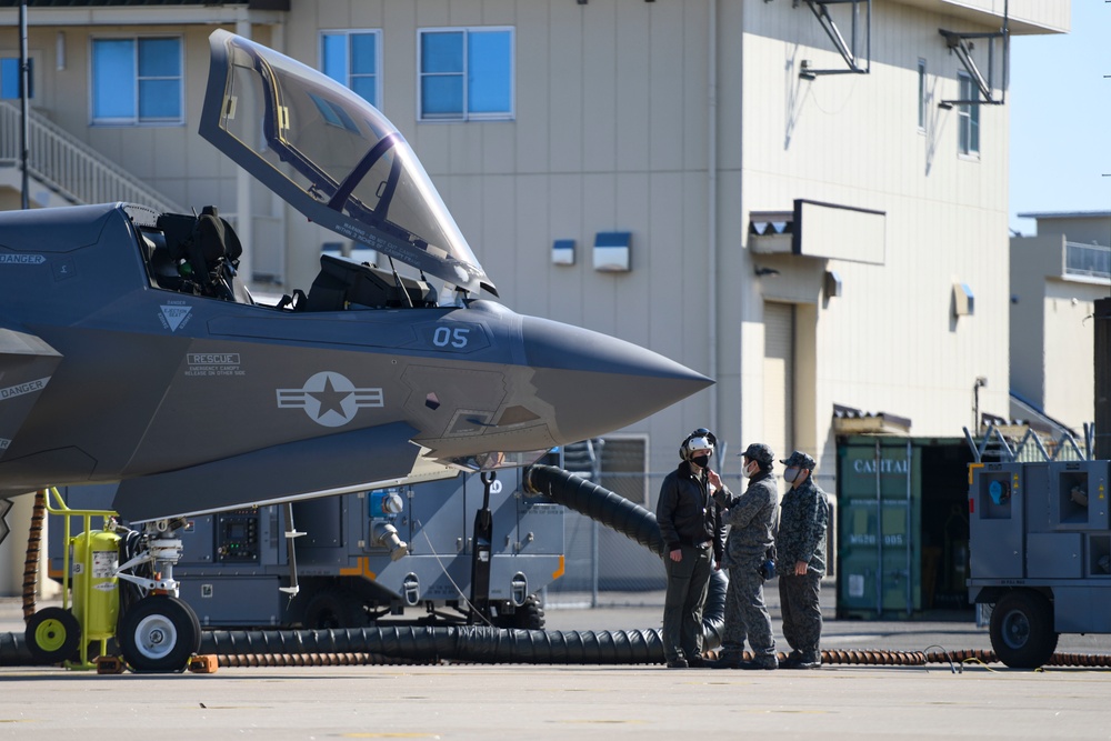 VMFA-121 Maintenance