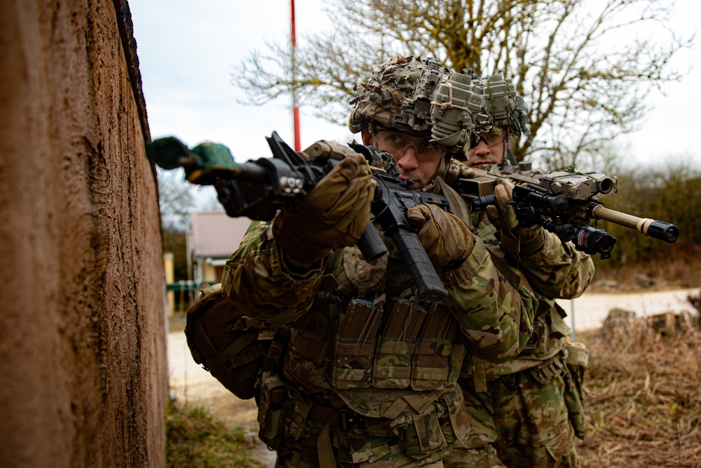 173rd Airborne Brigade trains at Hohenfels