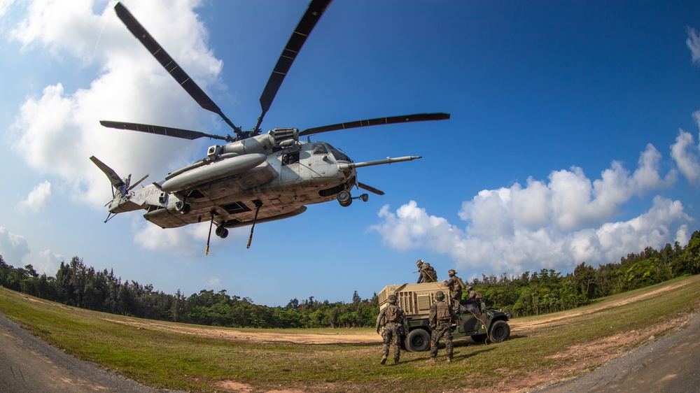 CH-53E Super Stallion Hoist Operations