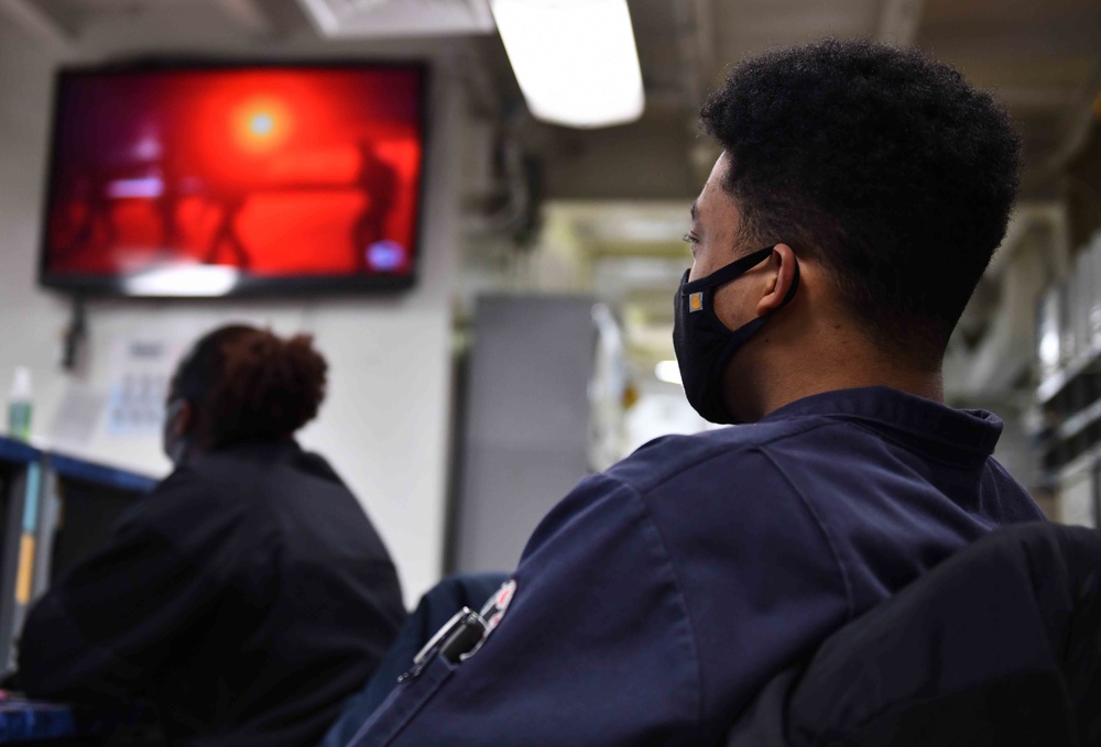 USS Blue Ridge Conducts Extremism Training