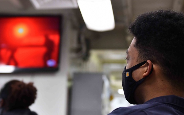 USS Blue Ridge Conducts Extremism Training