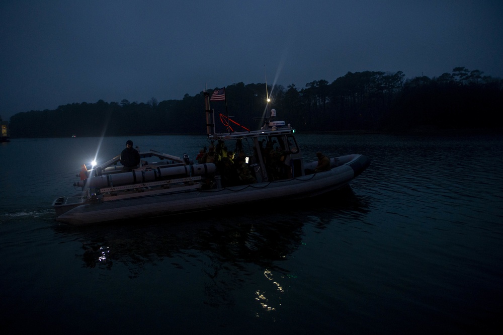 EOD Unmanned System Platoon Conducts Night Drills