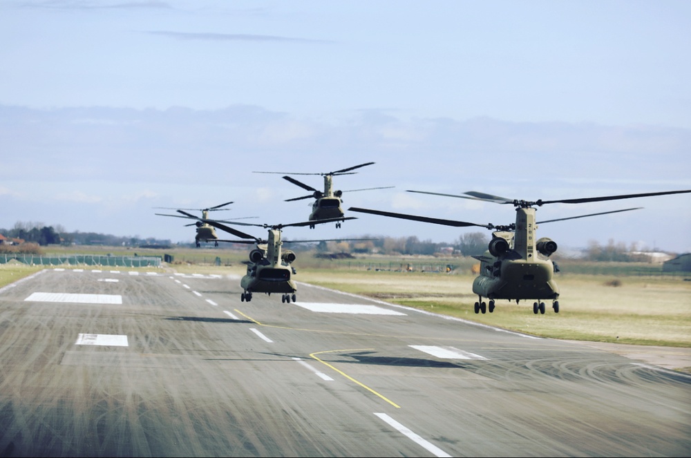 1st CAB, 1st Infantry Division Helicopters arrive in Europe