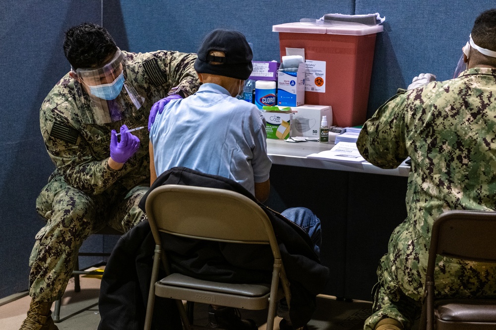 FEMA Opens NY CVC at York College