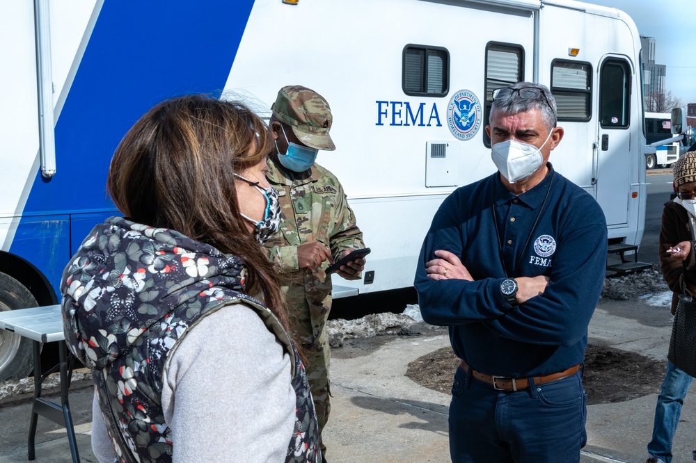 FEMA Opens NY CVC at York College