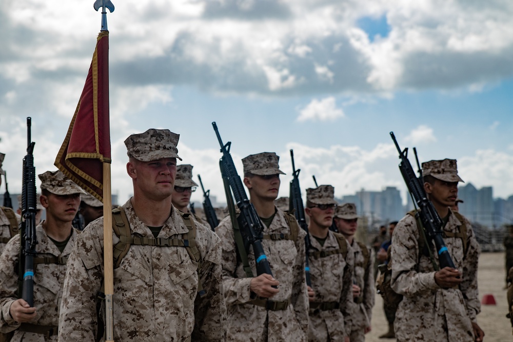 Lima Company, 3rd Recruit Training Battalion Conducts Confidence Course