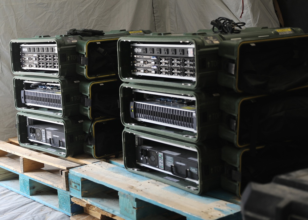 Army Reserve Soldiers set up Early Entry Command Post at Camp Arifjan, Kuwait