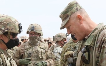 MG Patrick Hamilton recognizes the TEB planners of Joint Exercise Al-Tahrir