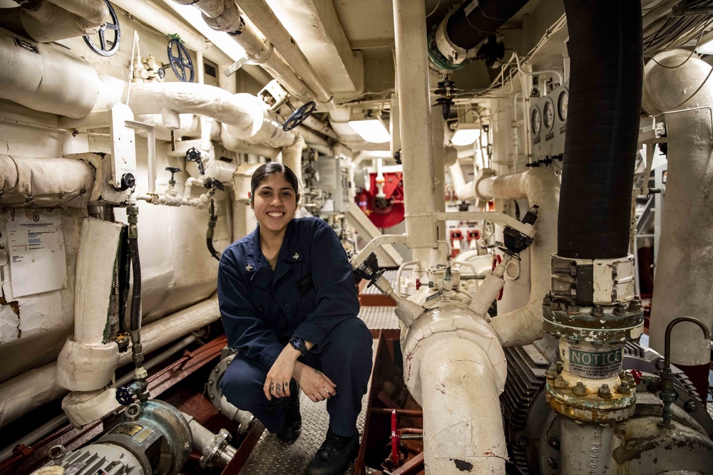 USS Porter Returns To Rota, Spain