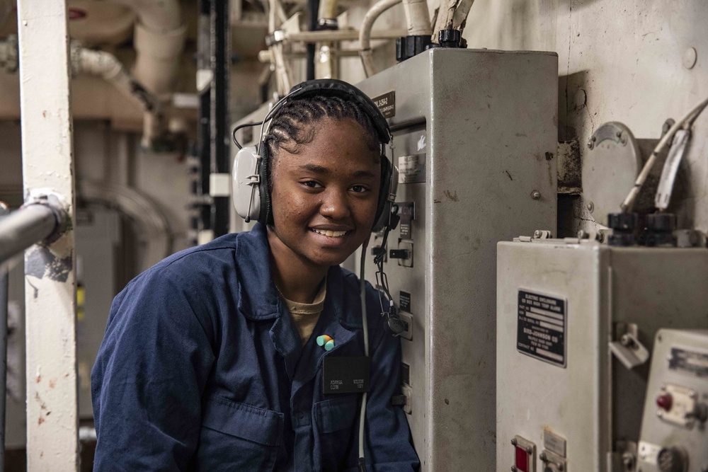 USS Porter Returns To Rota, Spain