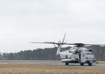 America’s top Marine general rides in new, state-of-the-art helicopter